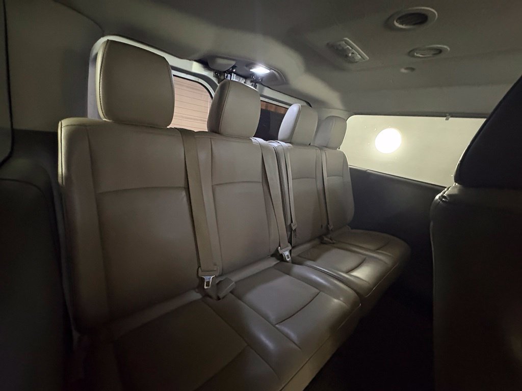 Used 2018 Nissan NV 3500 SL RWD image 47