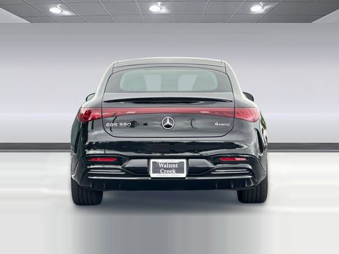 Certified 2024 Mercedes-Benz EQS 580 4MATIC Sedan image 9
