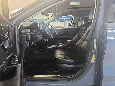 Used 2024 Lincoln Corsair AWD w/ Equipment Group 101A image 13