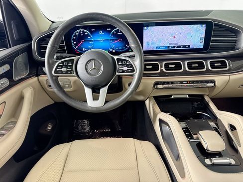 Used 2020 Mercedes-Benz GLS 450 4MATIC image 29
