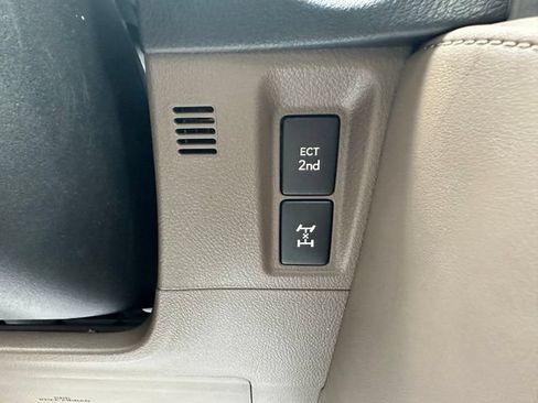 Used 2022 Lexus GX 460 Premium w/ Premium Plus Package AWD/4WD image 35