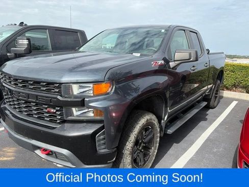 Used 2019 Chevrolet Silverado 1500 Custom Trail Boss w/ Custom Convenience Package AWD/4WD image 2