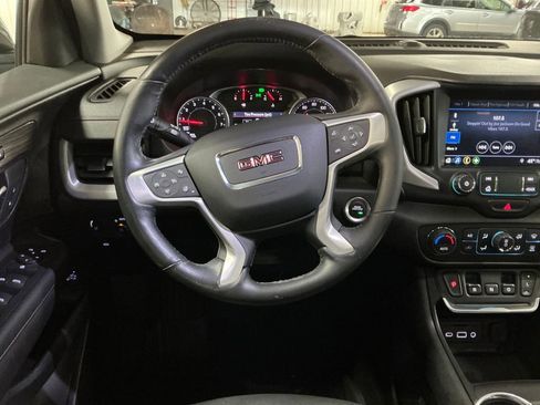 Used 2020 GMC Terrain SLT w/ Preferred Package AWD/4WD image 17