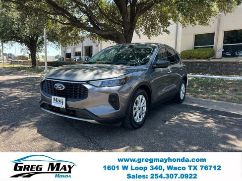 Used 2023 Ford Escape Active FWD image 3