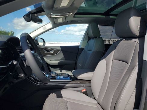 Certified 2025 Audi Q8 Premium Plus image 12