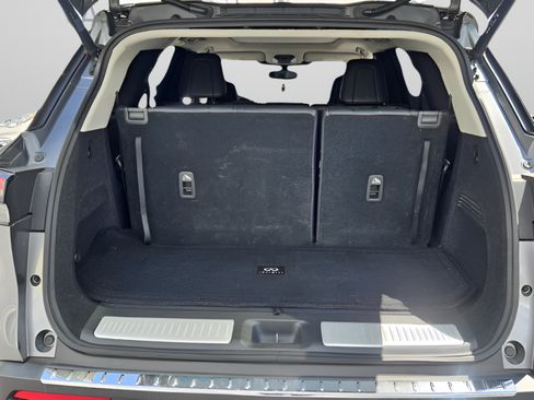 Used 2022 INFINITI QX60 Luxe w/ Cargo Package FWD image 24