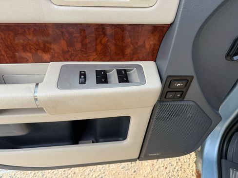 Used 2009 Ford Flex Limited image 16