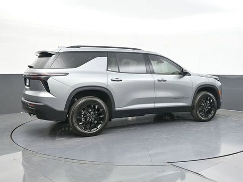 New 2026 Chevrolet Traverse LT w/ Midnight/Sport Edition FWD image 14