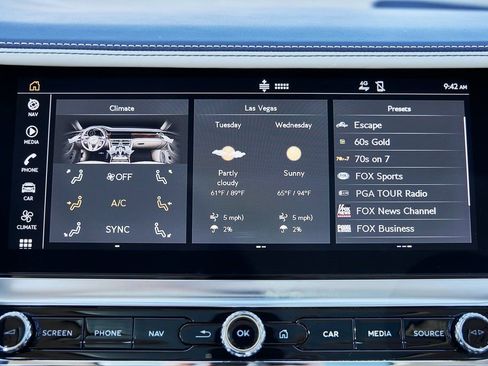 Used 2024 Bentley Flying Spur V8 AWD/4WD image 71