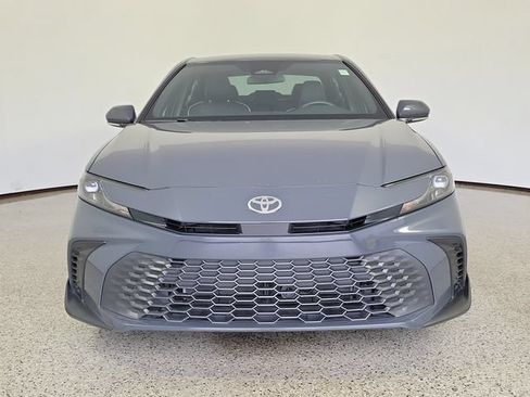 Used 2026 Toyota Camry SE FWD image 3