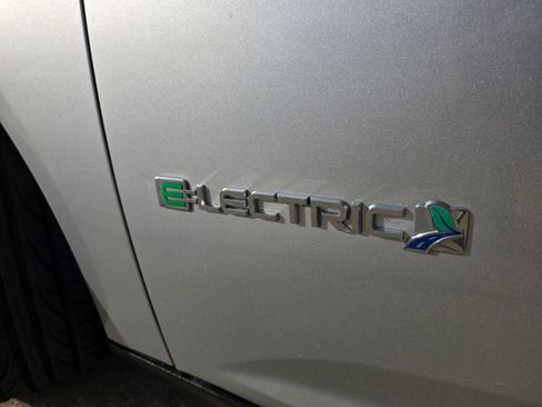 Used 2013 Ford Focus Electric Hatchback FWD image 12