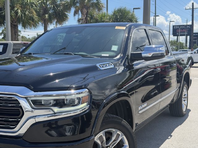 Used 2023 RAM 1500 Limited w/ Body Color Bumper Group AWD/4WD image 6