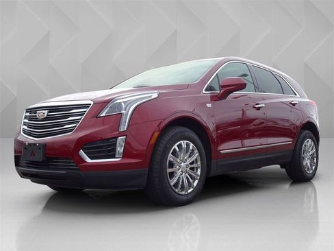 Used 2018 Cadillac XT5 Luxury w/ Driver Awareness Package image 1