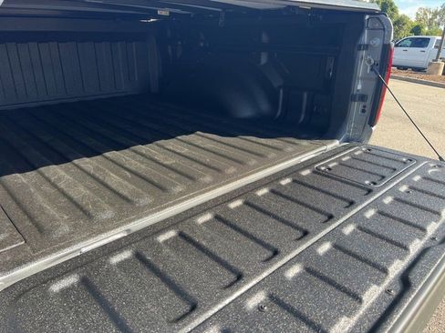 New 2026 RAM 1500 Laramie w/ Night Edition image 39