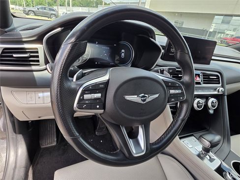 Used 2023 Genesis G70 2.0T RWD image 12