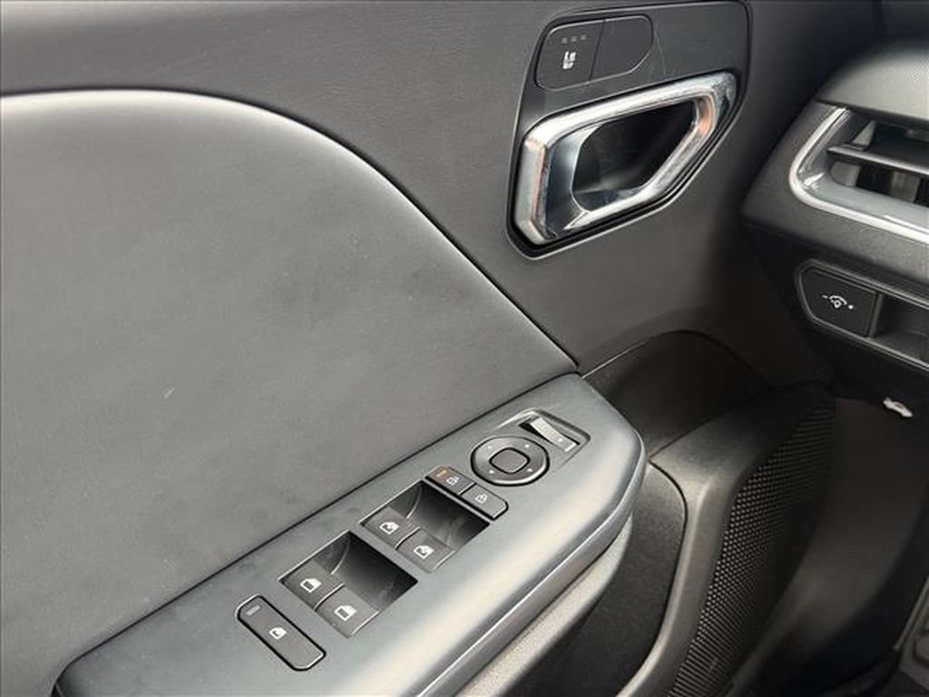 New 2026 Kia K4 EX FWD image 19