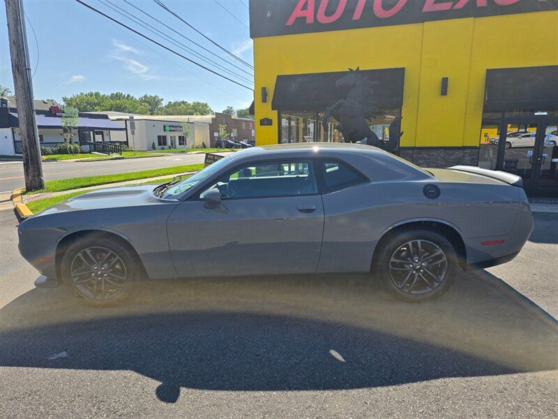 Used 2019 Dodge Challenger GT w/ Blacktop Package AWD/4WD image 21