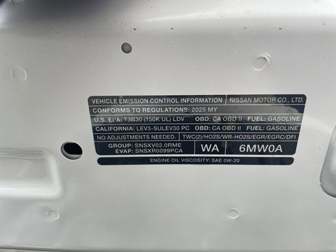 New 2025 Nissan Sentra SR w/ Midnight Edition image 33