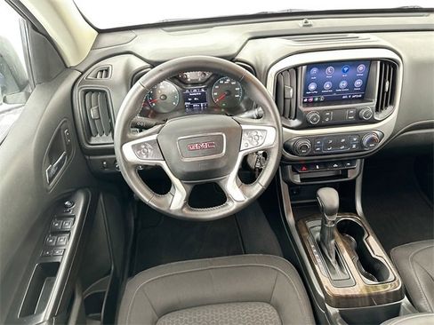 Used 2022 GMC Canyon Elevation image 10