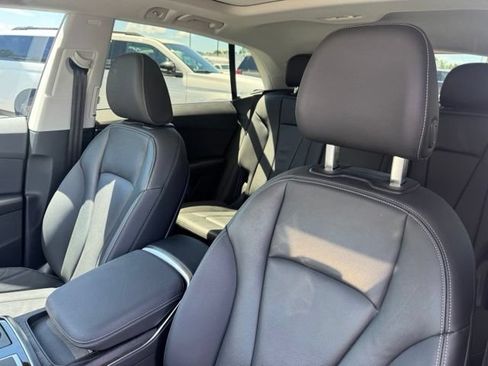 Used 2023 Audi Q8 Premium w/ Convenience Package AWD/4WD image 28