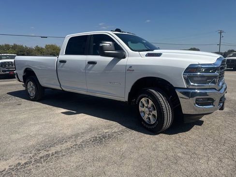 New 2026 RAM 2500 Lone Star AWD/4WD image 13