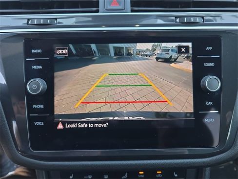 Certified 2024 Volkswagen Tiguan SE R-Line image 23