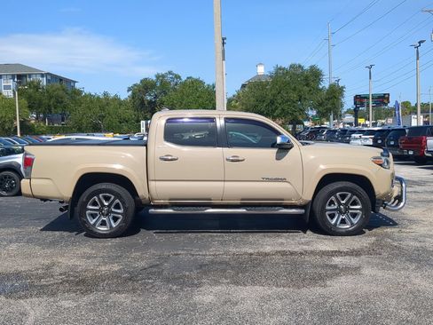 Used 2019 Toyota Tacoma Limited RWD image 3