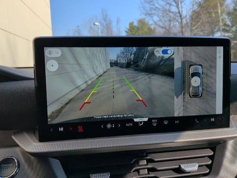 Certified 2025 Ford Explorer ST-Line image 25