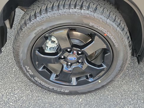 Certified 2025 Subaru Forester Wilderness AWD/4WD image 10