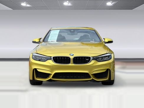 Used 2018 BMW M4 Coupe RWD image 6