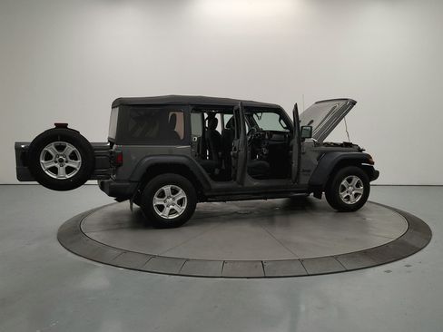 Used 2021 Jeep Wrangler Unlimited Sport AWD/4WD image 16