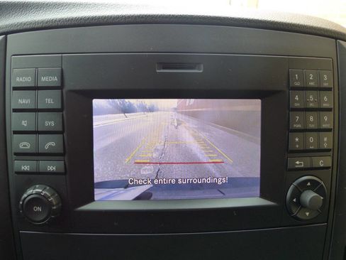 Used 2020 Mercedes-Benz Metris image 27