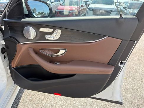 Used 2017 Mercedes-Benz E 300 image 14