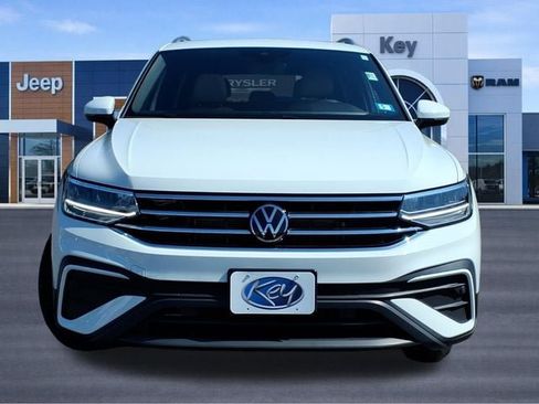 Used 2024 Volkswagen Tiguan SE AWD/4WD image 7