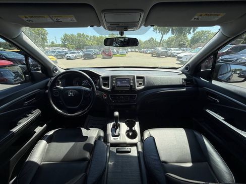 Used 2017 Honda Ridgeline RTL image 23