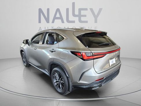 Used 2024 Lexus NX 250 FWD w/ Towing Package (2000 Lbs) image 3