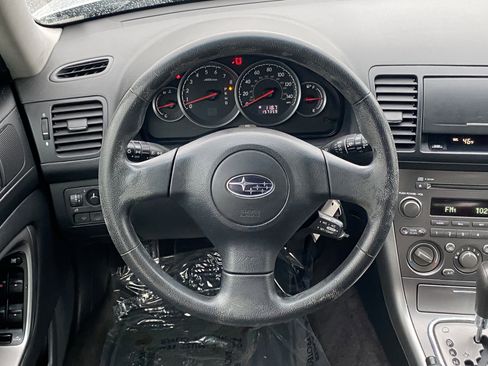 Used 2006 Subaru Outback 2.5i image 10