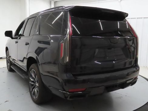 Used 2023 Cadillac Escalade Sport AWD/4WD image 5