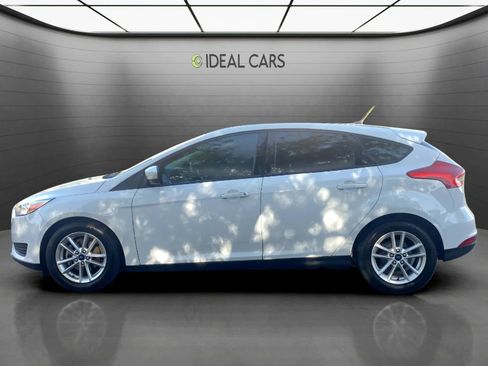 Used 2017 Ford Focus SE FWD image 10