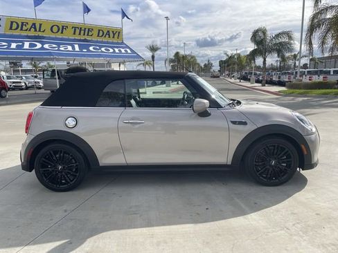 Used 2024 MINI Cooper S image 9