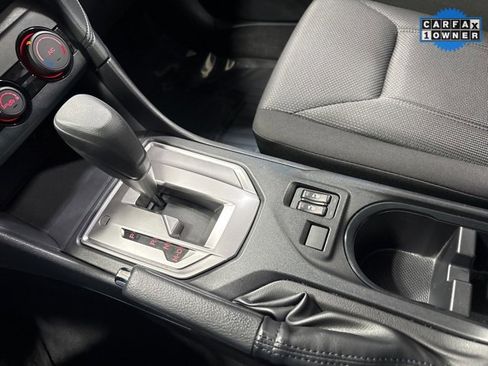 Used 2019 Subaru Impreza 2.0i Premium image 19