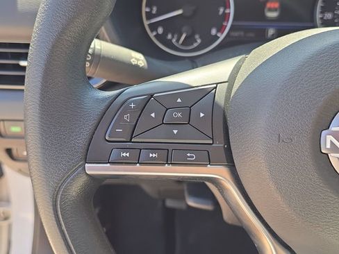 Certified 2025 Nissan Sentra SV image 29