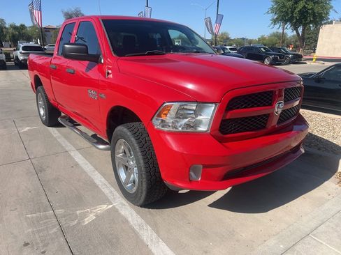 Used 2014 RAM 1500 Express AWD/4WD image 2