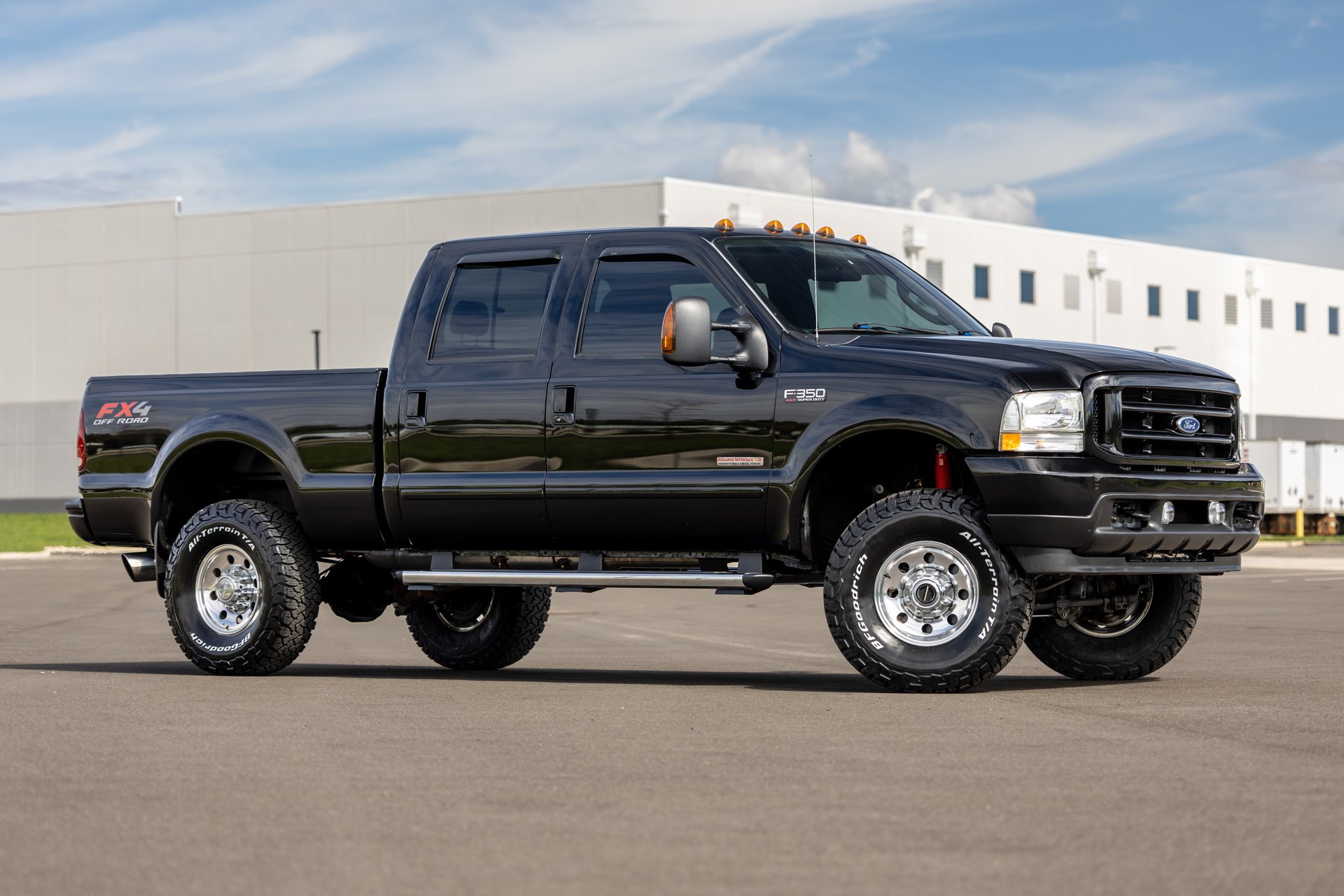 Used 2004 Ford F350 XL AWD/4WD image 9