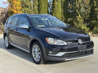 Used 2017 Volkswagen Golf Alltrack S