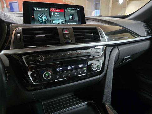 Used 2018 BMW 430i Convertible image 24