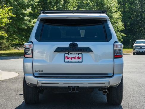 Used 2021 Toyota 4Runner TRD Off-Road Premium w/ Moonroof Package AWD/4WD image 7