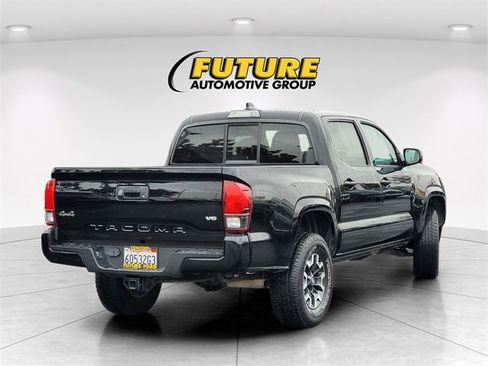Used 2021 Toyota Tacoma 4x4 Double Cab image 5