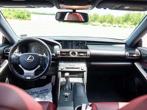 Used 2016 Lexus IS 350 RWD image 19