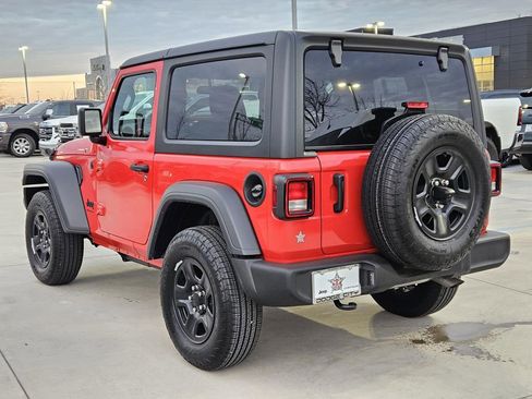 Used 2026 Jeep Wrangler Sport image 4